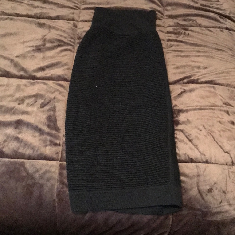 French connection knitted pencil skirt!!! 🔥🔥